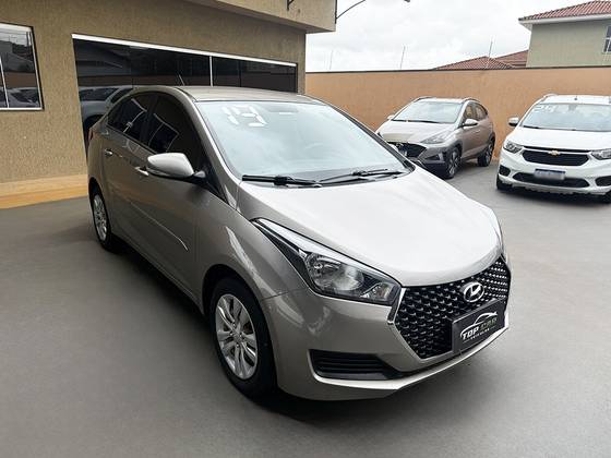 HYUNDAI HB20S 1.6 COMFORT PLUS 16V FLEX 4P MANUAL